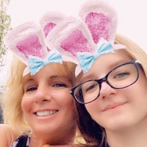 Meet your Posher, Cynthia